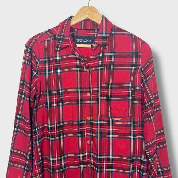 Abercrombie & Fitch Soft AF Flannel Shirt XS Red Plaid Button Down Cozy - Picture 4 of 6